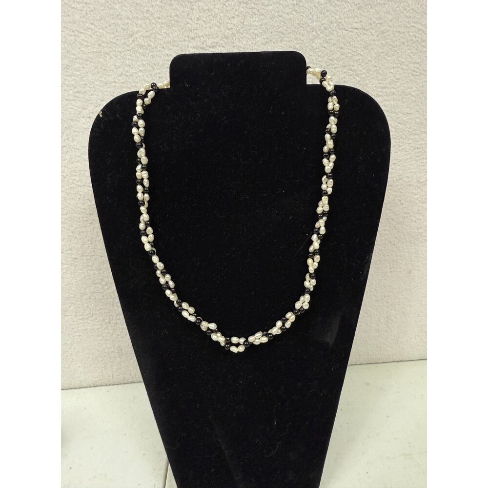 Vintage Black & White Beaded Pearl Necklace Bracelet‎ Set Retro Classic Costume